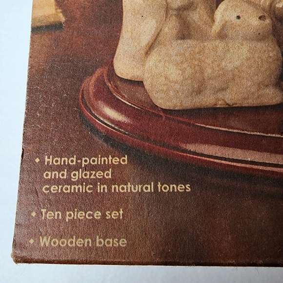 Nativity Scene with Wood Base Glazed Ceramic 10-Pc Set Christmas Kirkland's NEW - Picture 8 of 11